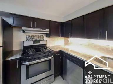 Main picture of 871-77 W Lill Ave