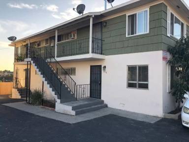 Main picture of 5313 Meade Ave