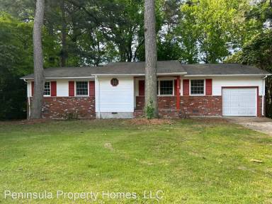 Main picture of 135 Linbrook Dr