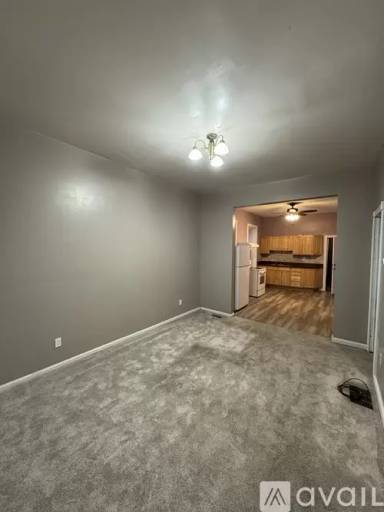 Main picture of 3636 S Hermitage Ave