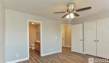 Main picture of 1515 John Galt Dr