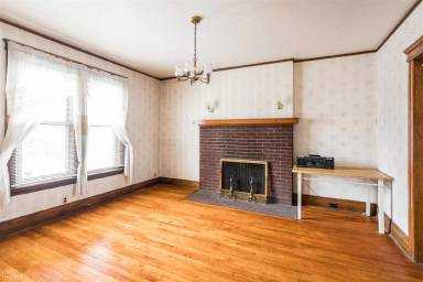 Main picture of 1923 11th St