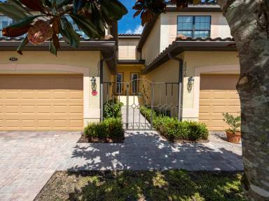 Main picture of 20210 Ragazza Cir