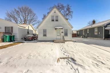 Main picture of 910 Reddick St