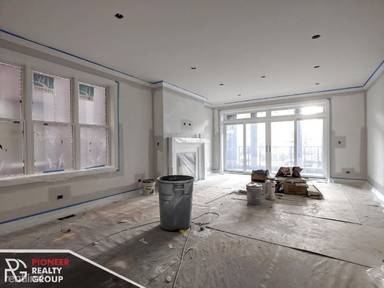 Main picture of 3347 N Kenmore Ave