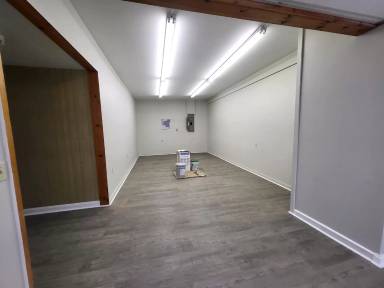 Main picture of 19 S Main St