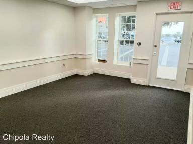 Main picture of 4400 Lafayette St