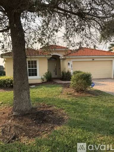 Main picture of 2813 Amberwood Ln