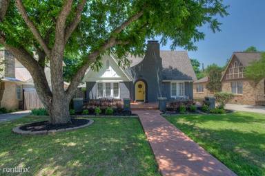 Main picture of 2528 Cockrell Ave