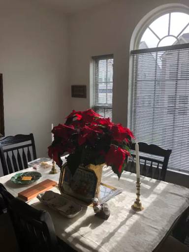 Main picture of 2821 Marvin Ln