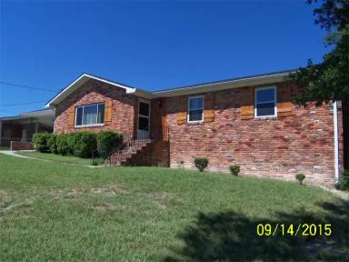 Main picture of 2616 Kent Dr