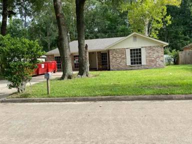 Main picture of 10002 Valley Wind Dr