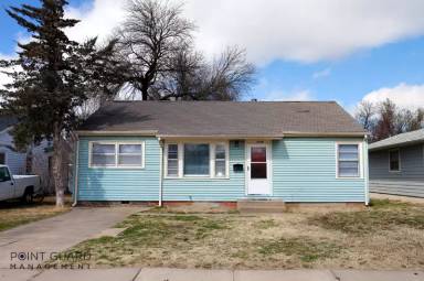 Main picture of 2006 W Irving St
