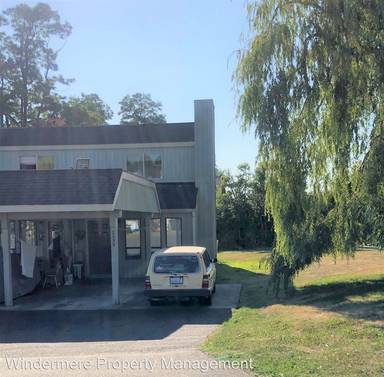 Main picture of 2333 Xenia St