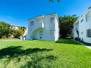 Main picture of 1794 Normandy Dr
