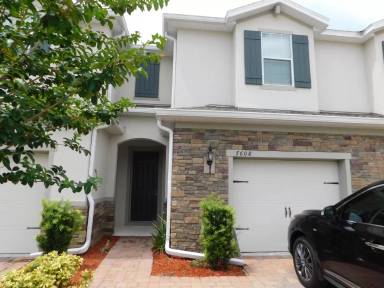 Main picture of 7608 Aloma Pines Ct