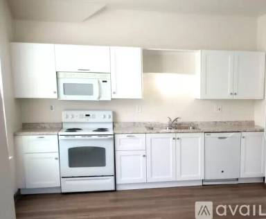 Main picture of 425 SW Sheridan St