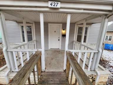 Main picture of 445 S Newton Ave