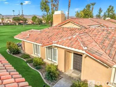 Main picture of 220 La Paz Way