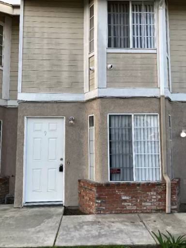 Main picture of 1236 E La Palma Ave