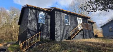 Main picture of 2323 Ilolo St