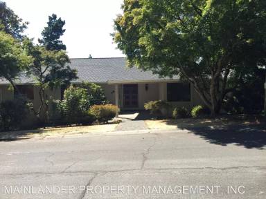 Main picture of 14 Yorick St