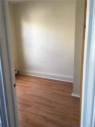 Main picture of 425 Essex St