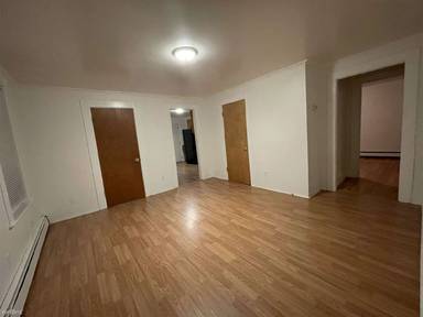 Main picture of 40 Wadsworth Ave