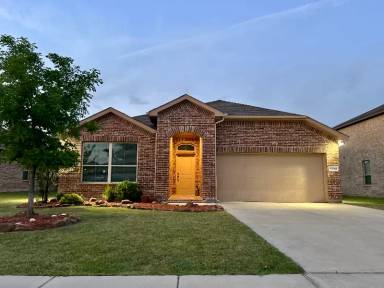 Main picture of 1734 Cross Creek Ln