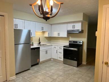 Main picture of 3905 Westlawn Pl