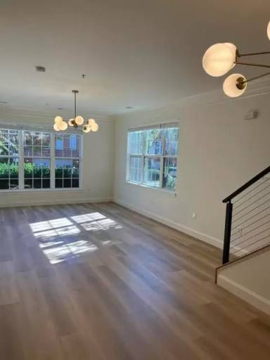Main picture of 604 Highland Ridge Ave
