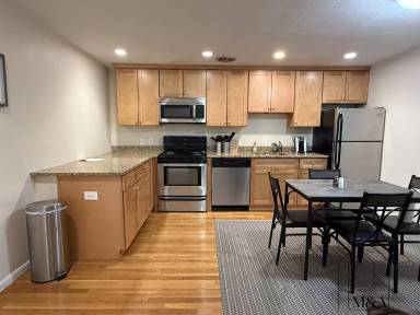 Main picture of 205 Kent St