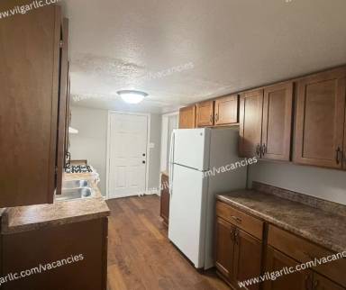 Main picture of 3647 Minnesota St