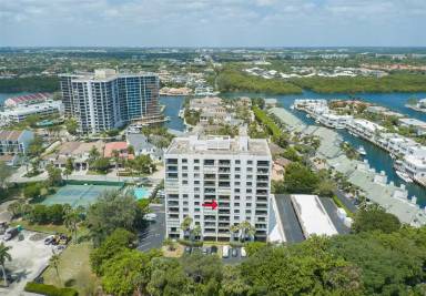 Main picture of 4600 S Ocean Blvd