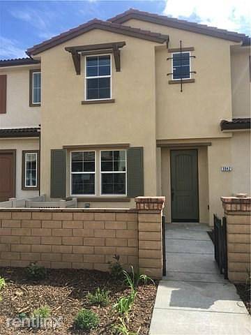 Main picture of 3042 E Via Fiano