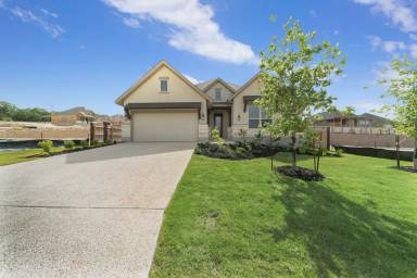 Main picture of 32105 Cardamom Way