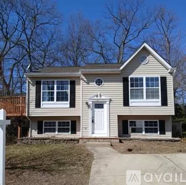 Main picture of 652 208th St