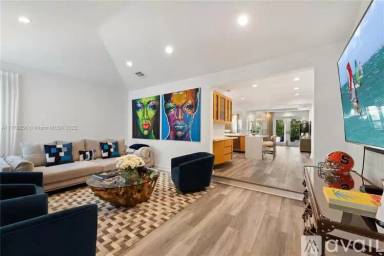 Main picture of 5665 Lagorce Dr