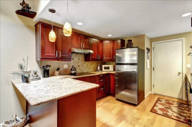 Main picture of 308 Bridge Way