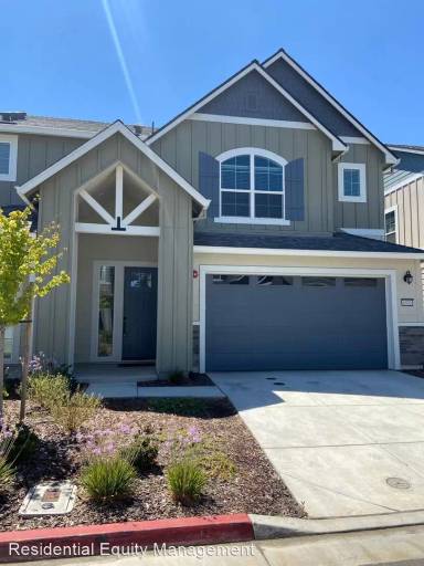 Main picture of 6930 Peak Way