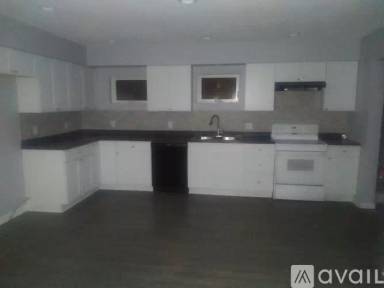 Main picture of 110 E Shadyside St
