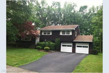 Main picture of 114 George Ave