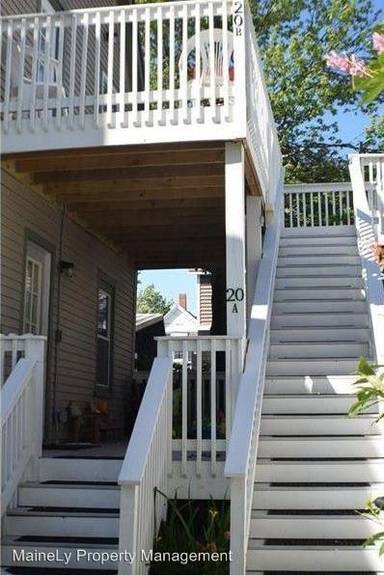 Main picture of 20 Union Ave