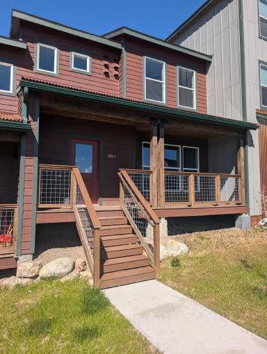 Main picture of 304 McClary Park