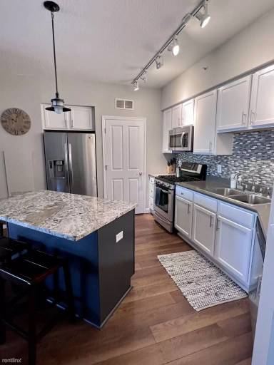 Main picture of Grant Park Condo