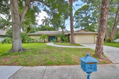 Main picture of 2823 Heron Pl