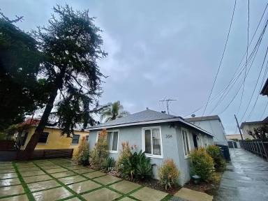 Main picture of 2614 Kansas Ave