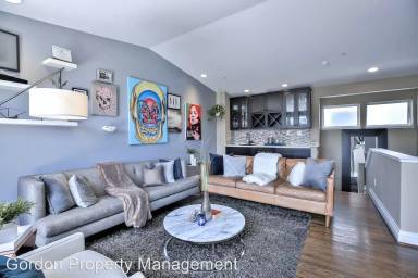 Main picture of 4150 17th St