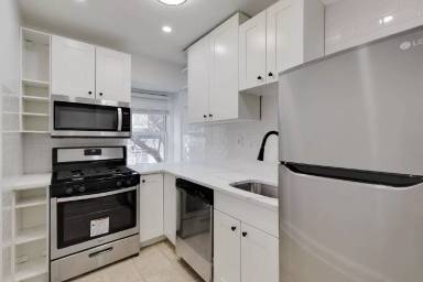 Main picture of 4809 Beaumont Ave