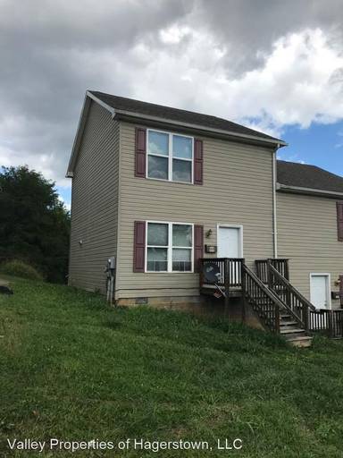 Main picture of 219 E Liberty St